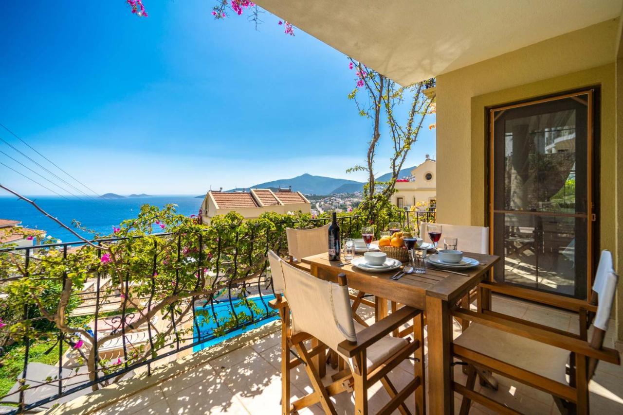 Azure Apartment With Sea View In Kalkan Esterno foto