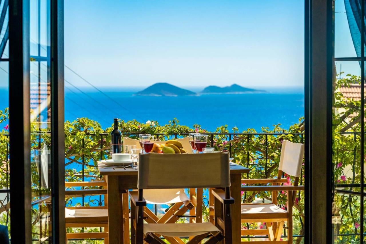Azure Apartment With Sea View In Kalkan Esterno foto