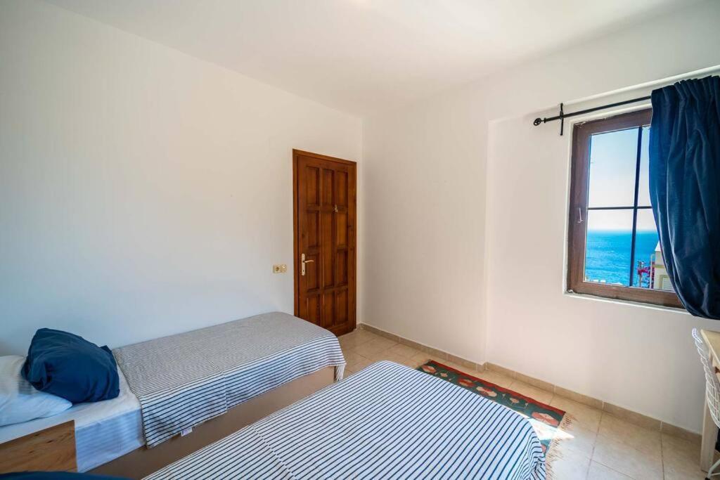 Azure Apartment With Sea View In Kalkan Esterno foto