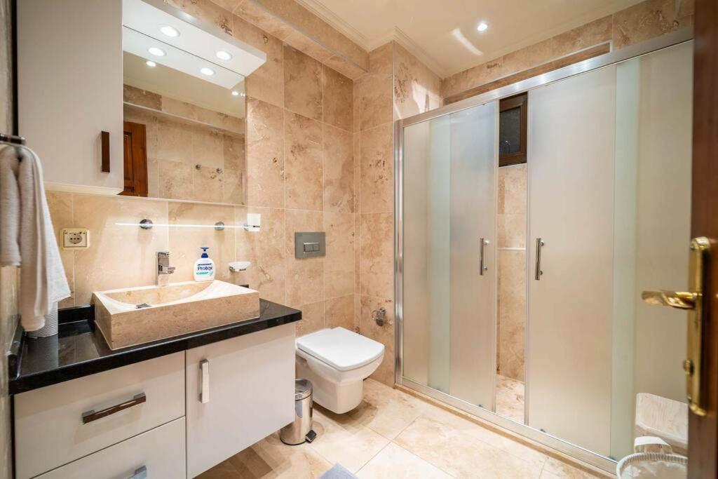 Azure Apartment With Sea View In Kalkan Esterno foto