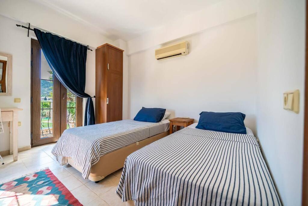 Azure Apartment With Sea View In Kalkan Esterno foto