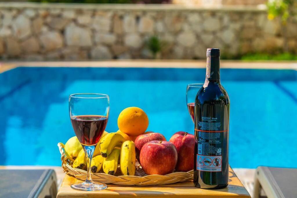 Azure Apartment With Sea View In Kalkan Esterno foto